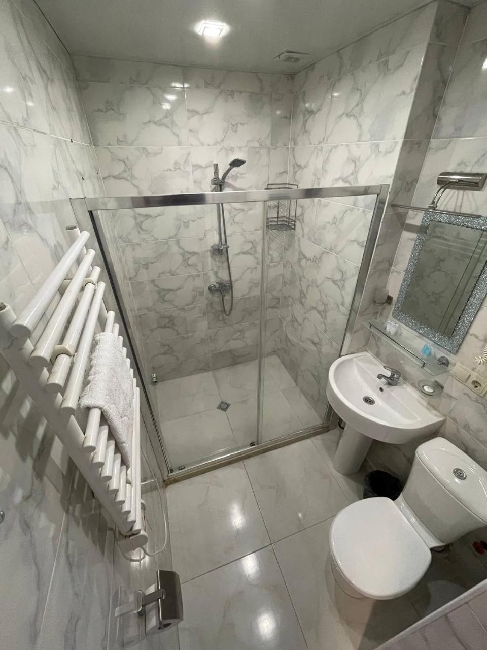 Sea View Rock Hotel Батумі Екстер'єр фото